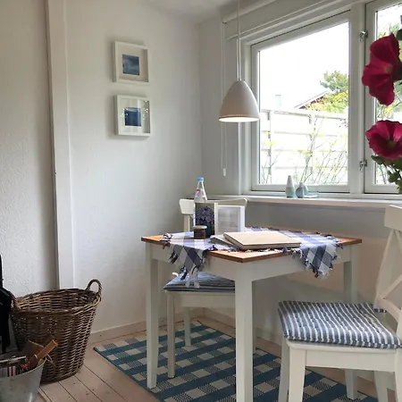 Blaue Pause - Hygge-haeuschen Mit Garten Und Kamin Langballig